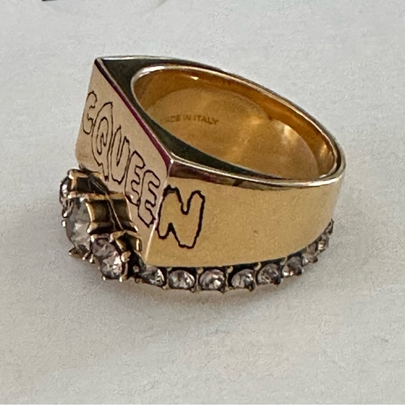 Alexander McQueen McQueen Graffiti crystal-embellished ring - Picture 14 of 14